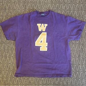 University of Washington Purple T-Shirt Size Large